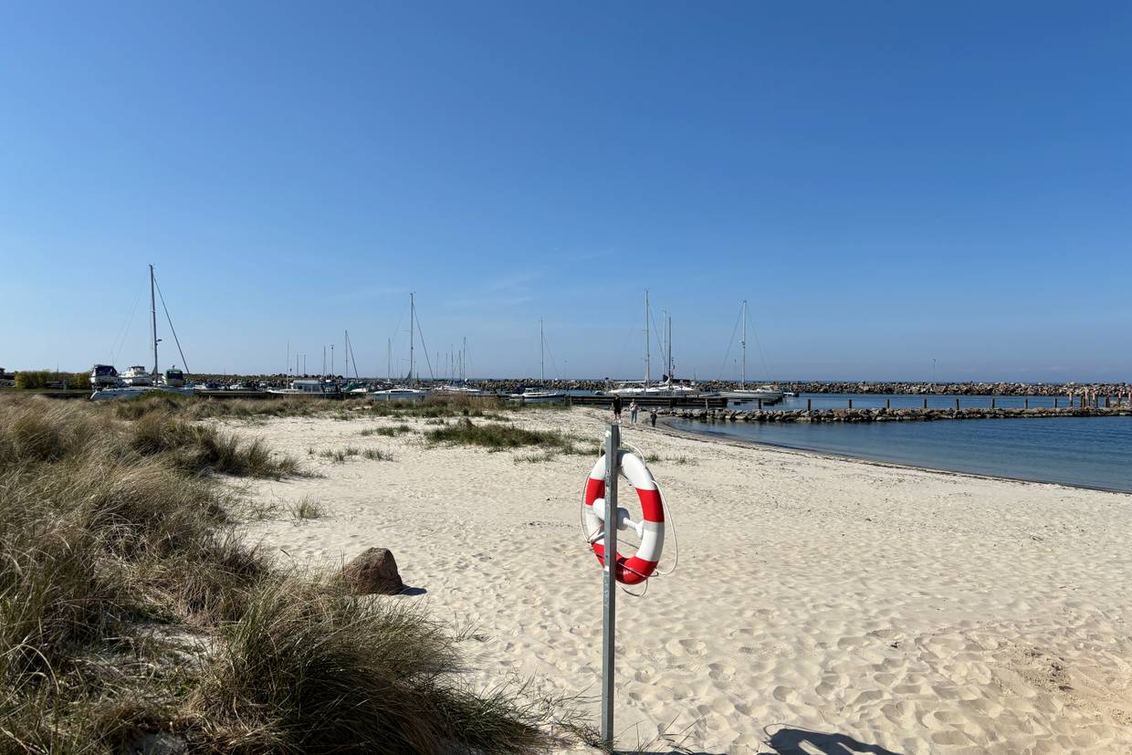 Foto von Rønne Strand am Hafen