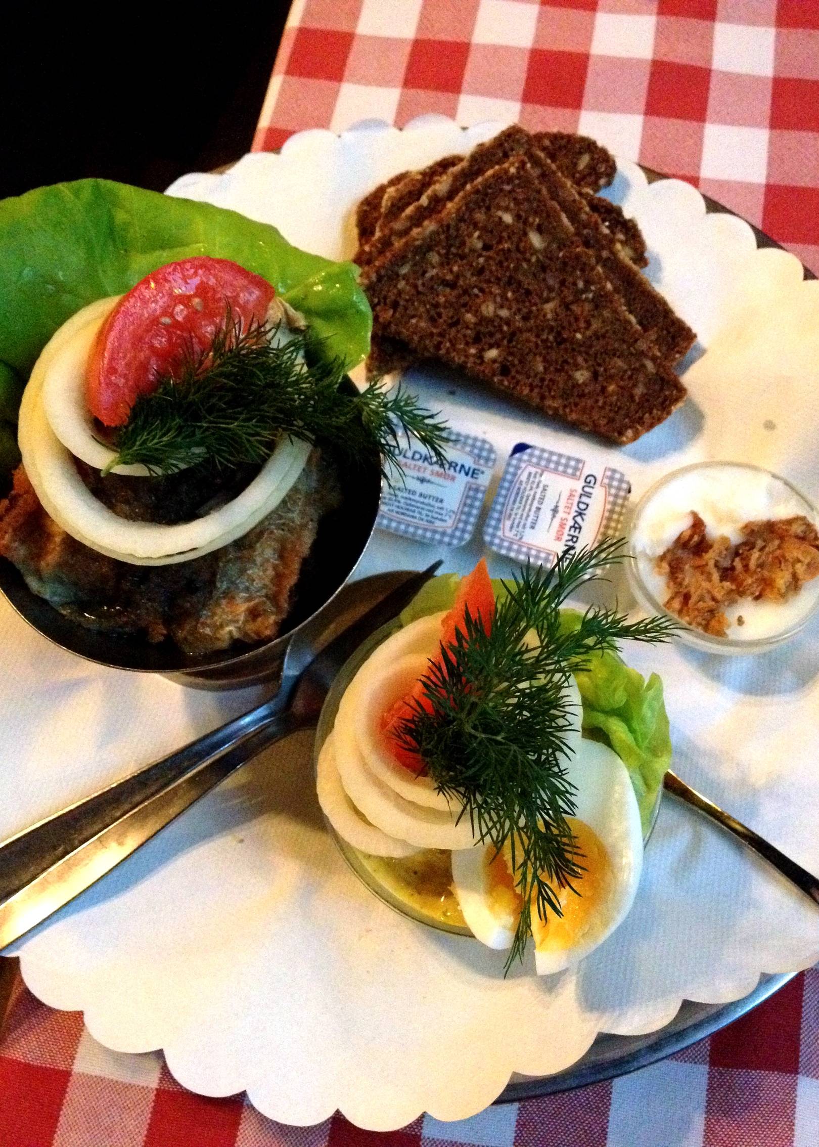 Belegtes Brot mit Hering