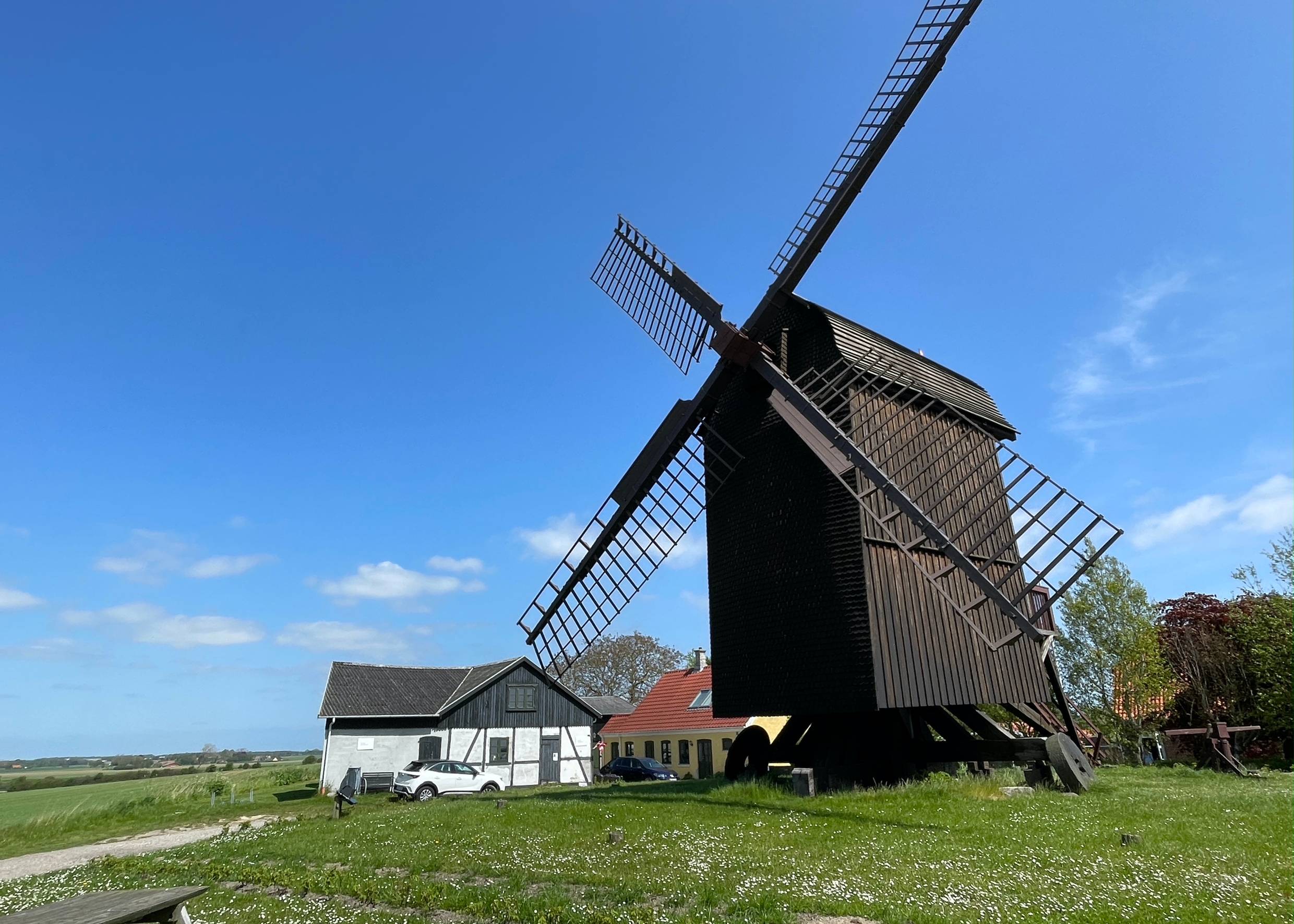 Die Holzwindmühle von Stouby