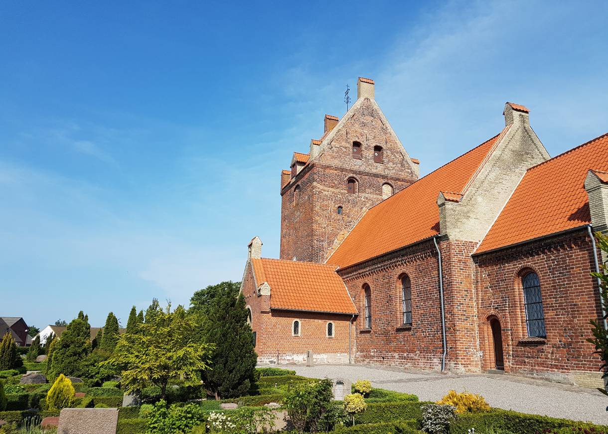 Rote Backsteinkirche