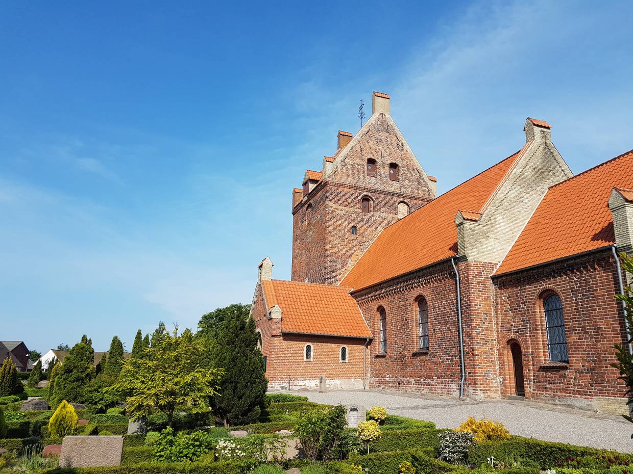 Rote Backsteinkirche