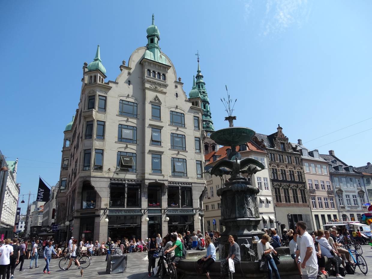 Der Storchenbrunnen am Amagertorv in Kopenhagen