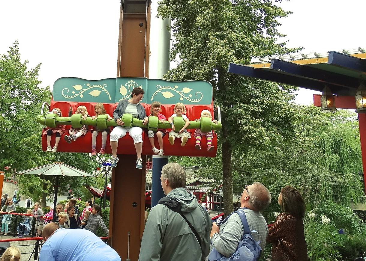 Freifallturm für Kinder im Tivoli Kopenhagen