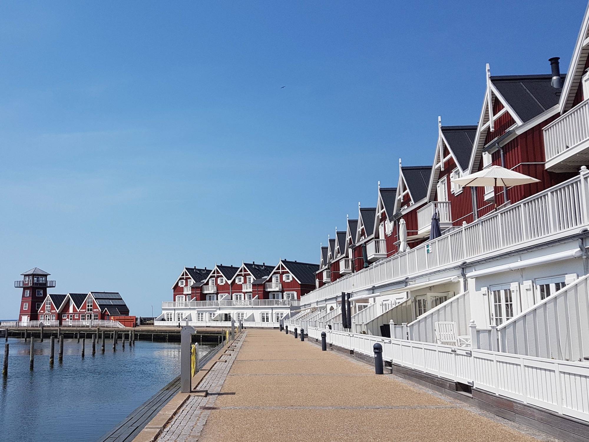Ferienhäuser im Hafen von Bagenkop