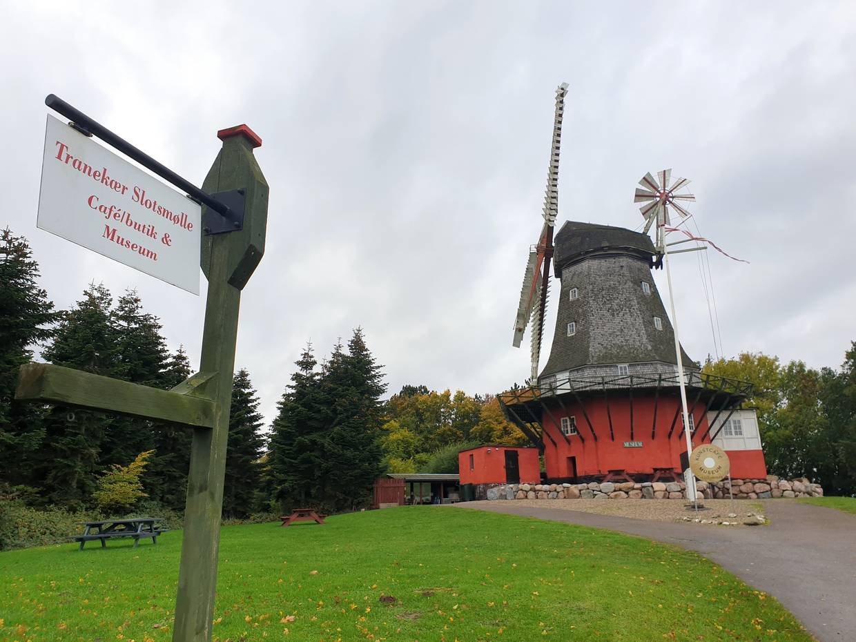 Schieferverkleidete Windmühle