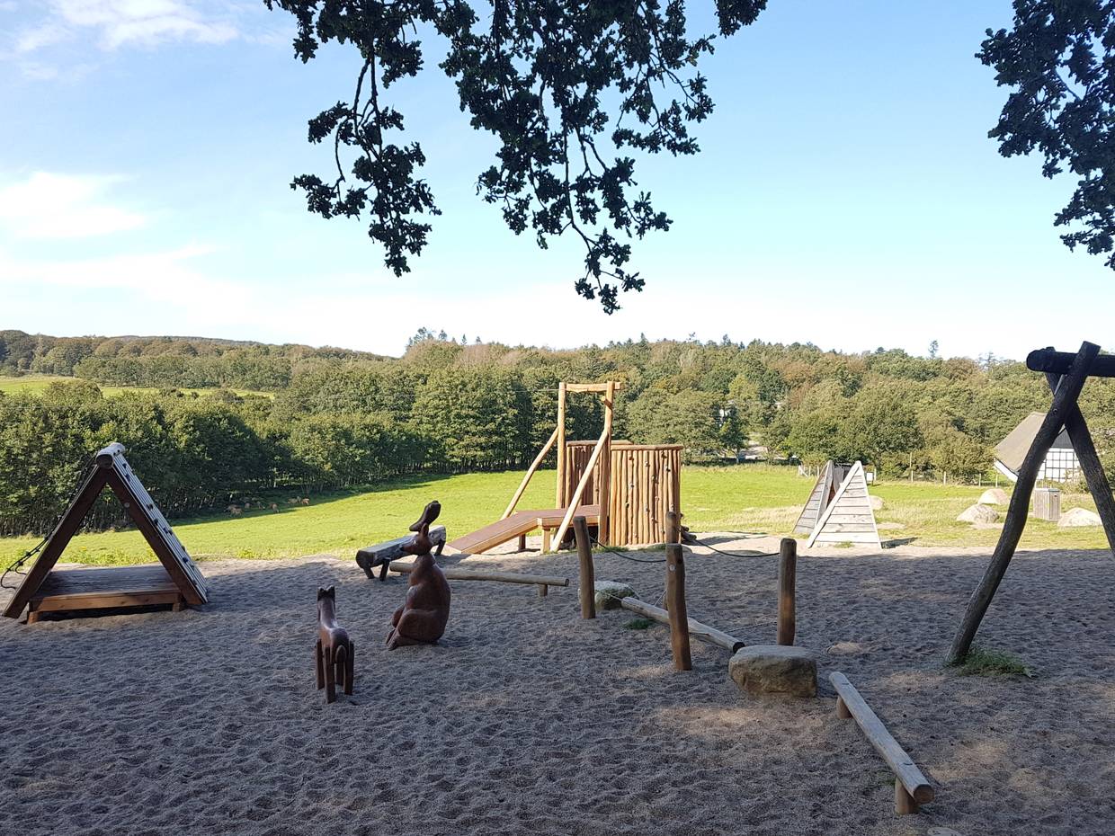 Spielplatz am Waldrand