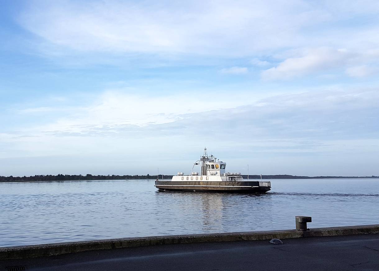 Fähre setzt über den Limfjord