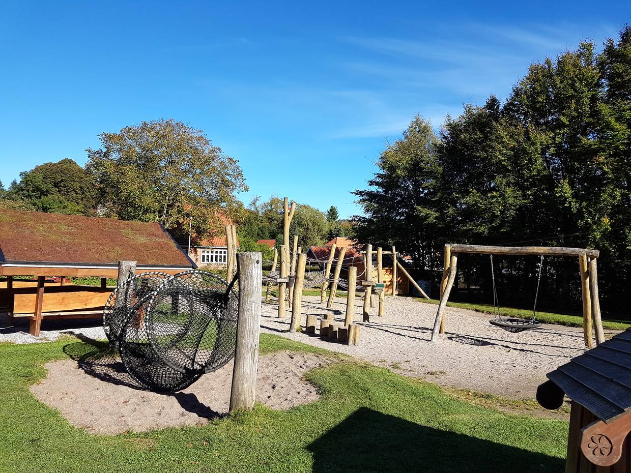 Spielplatz am Waldrand