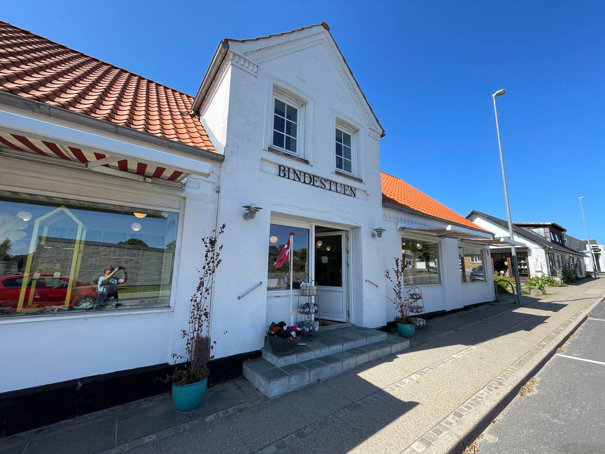 Handarbeitsgeschäft an der Straße