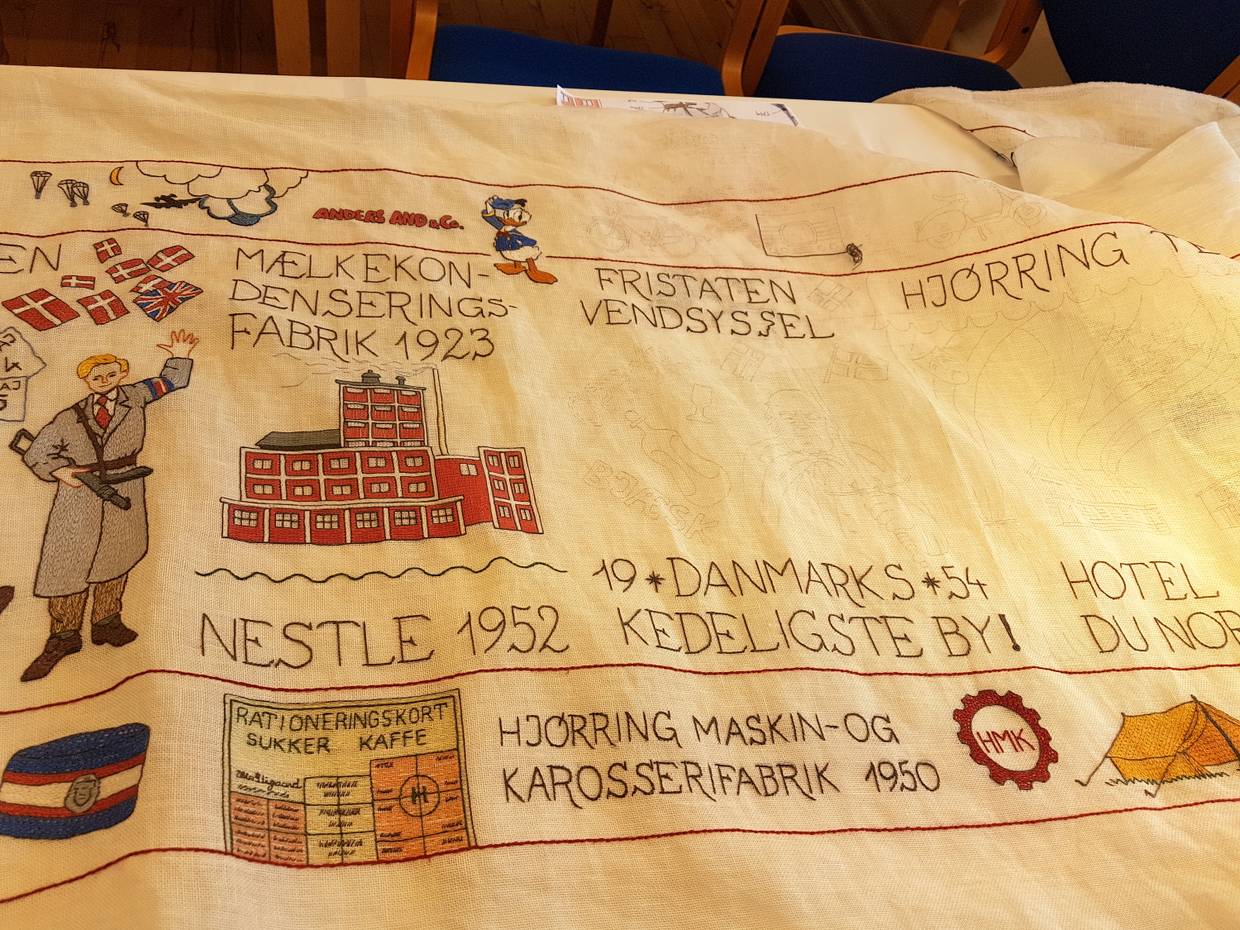 Stickerei zur Stadtgeschichte von Hjørring