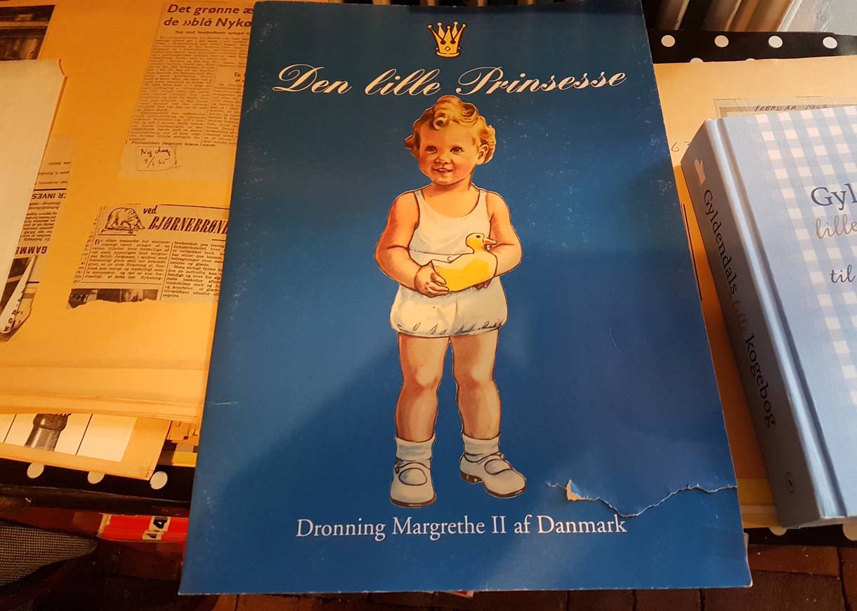 Altes Kinderbild, das die Königin als Prinzessin darstellen soll
