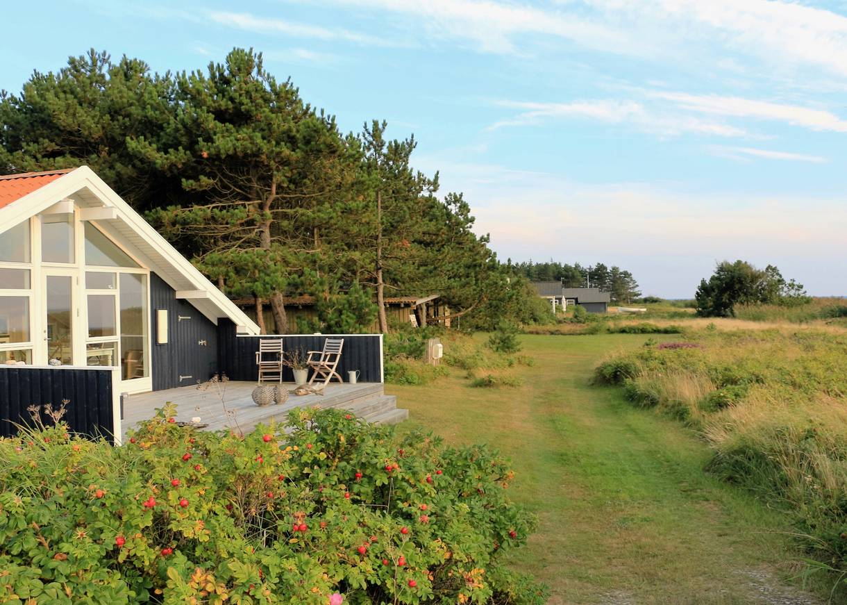 Ferienhaus im Grünen mit Meerblick