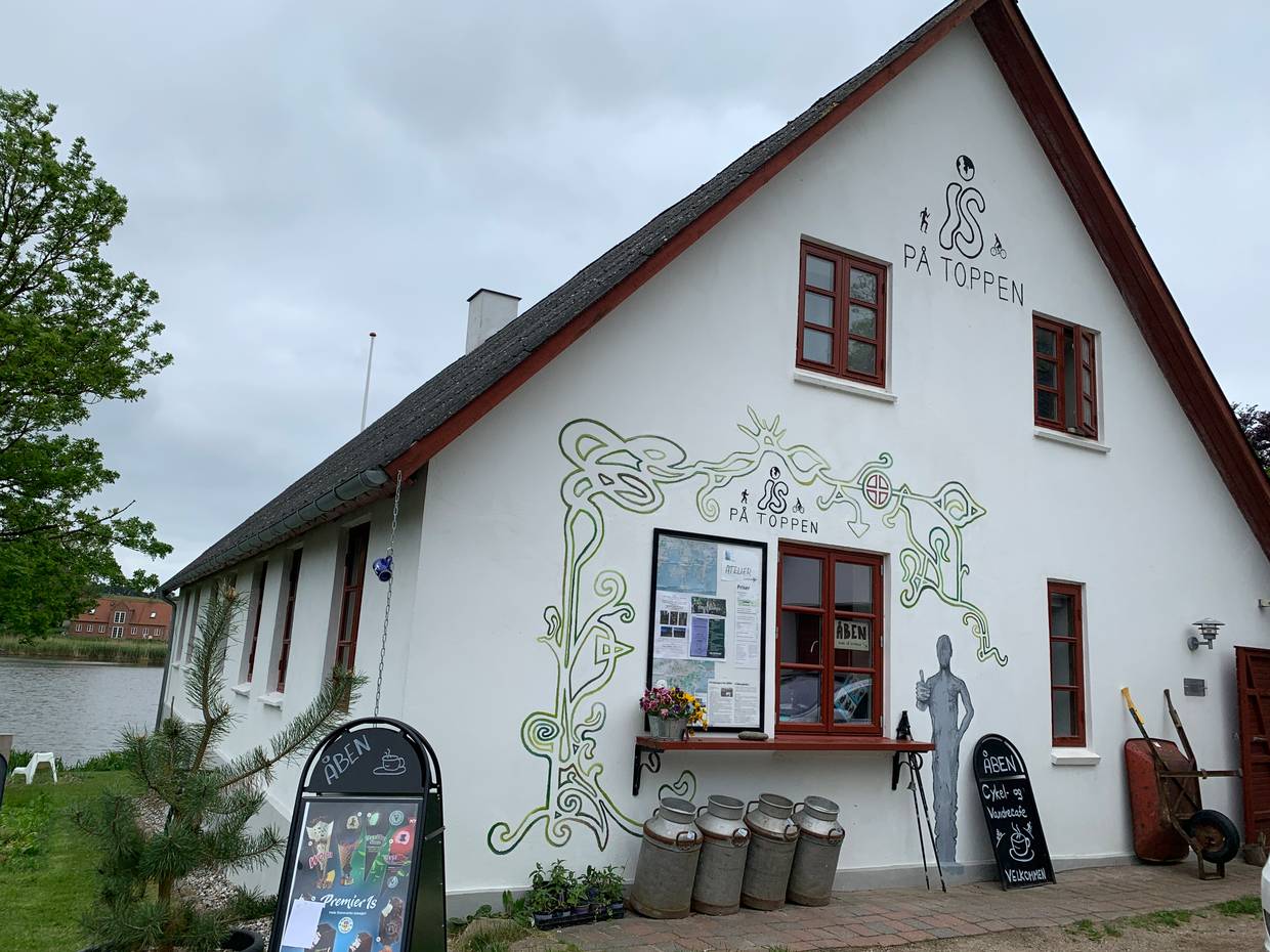 Bemalte Fassade eines Fahrradcafees