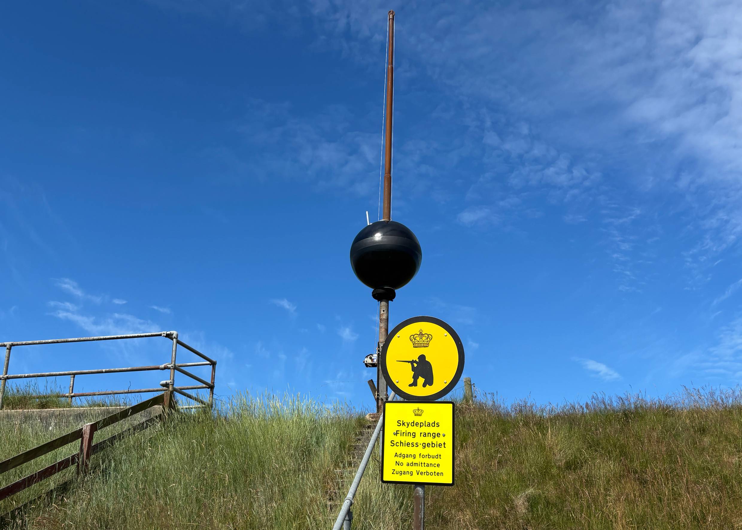 Warnhinweis auf Militärgebiet