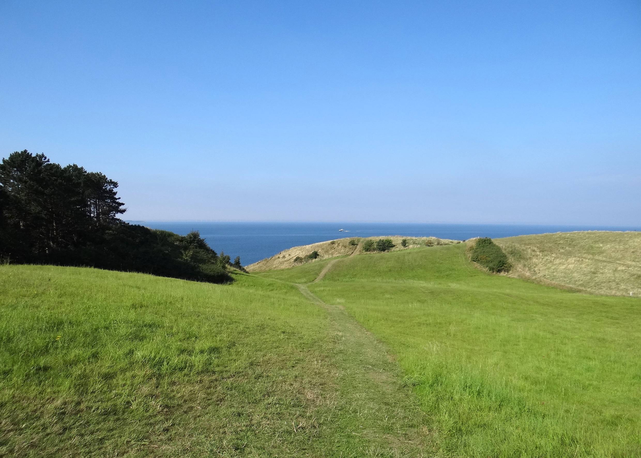 Meerblick über den hügeligen Norden von Samsø