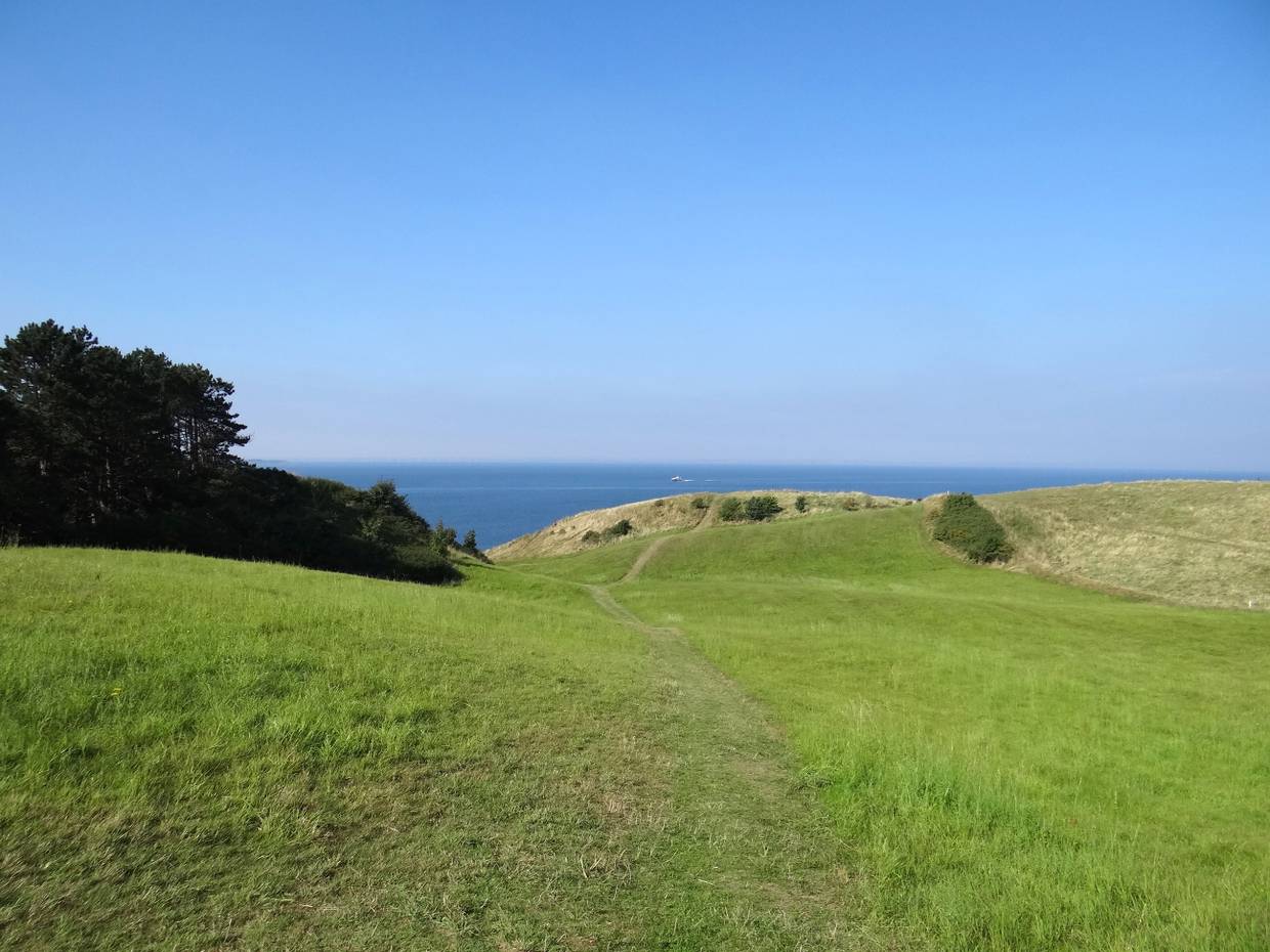 Meerblick über den hügeligen Norden von Samsø