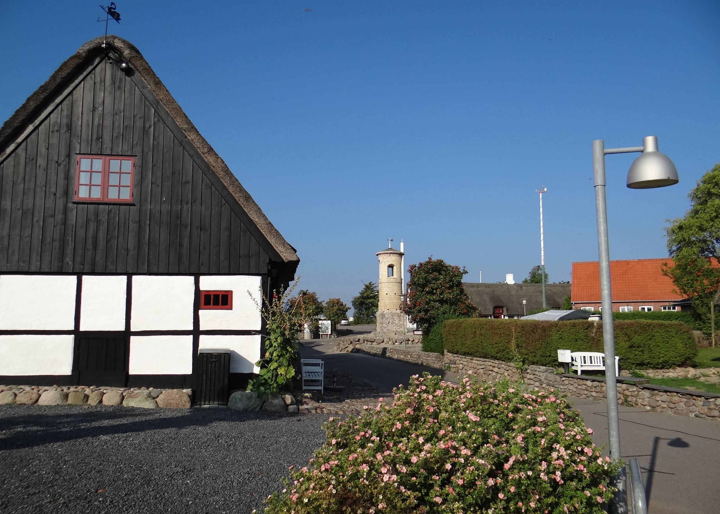Blick durch das Dorf