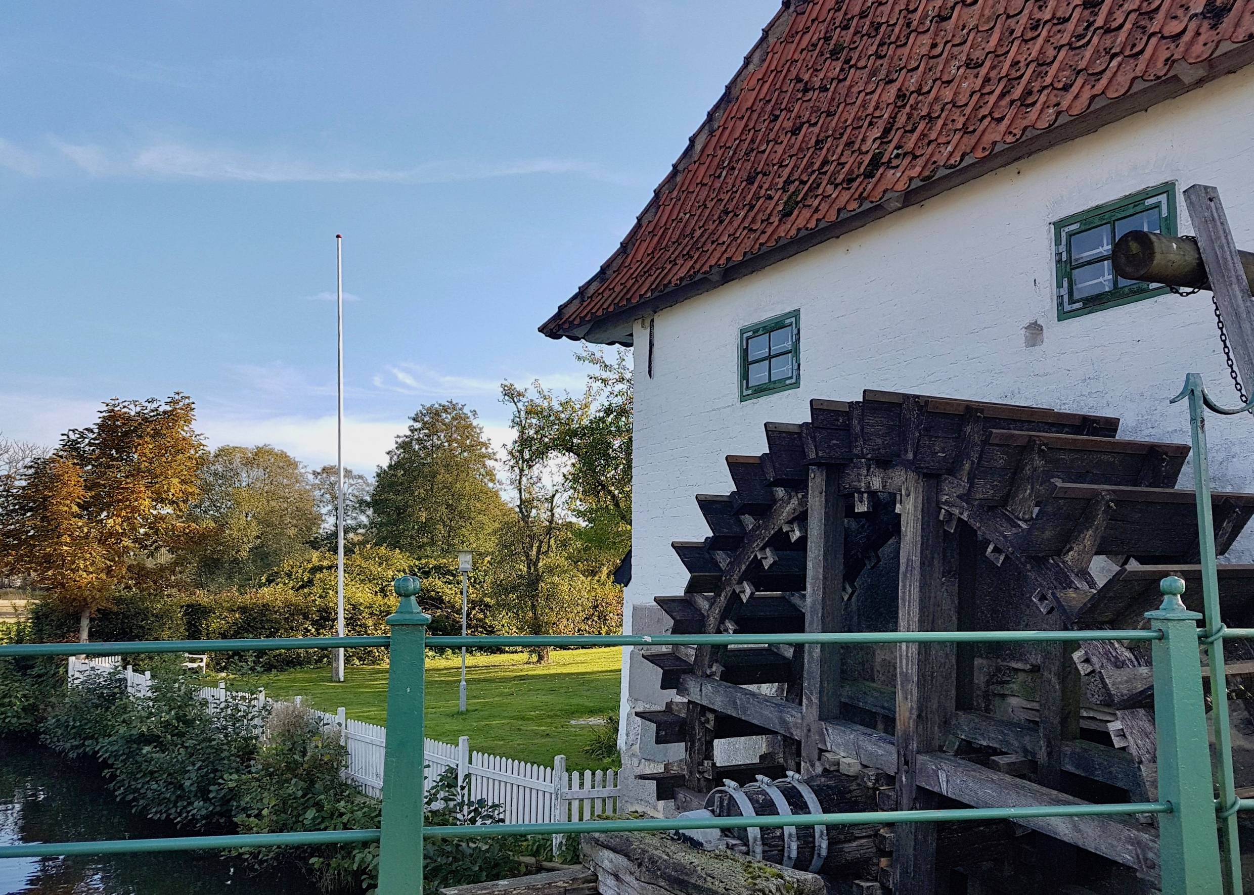 Schaufelrad einer Wassermühle