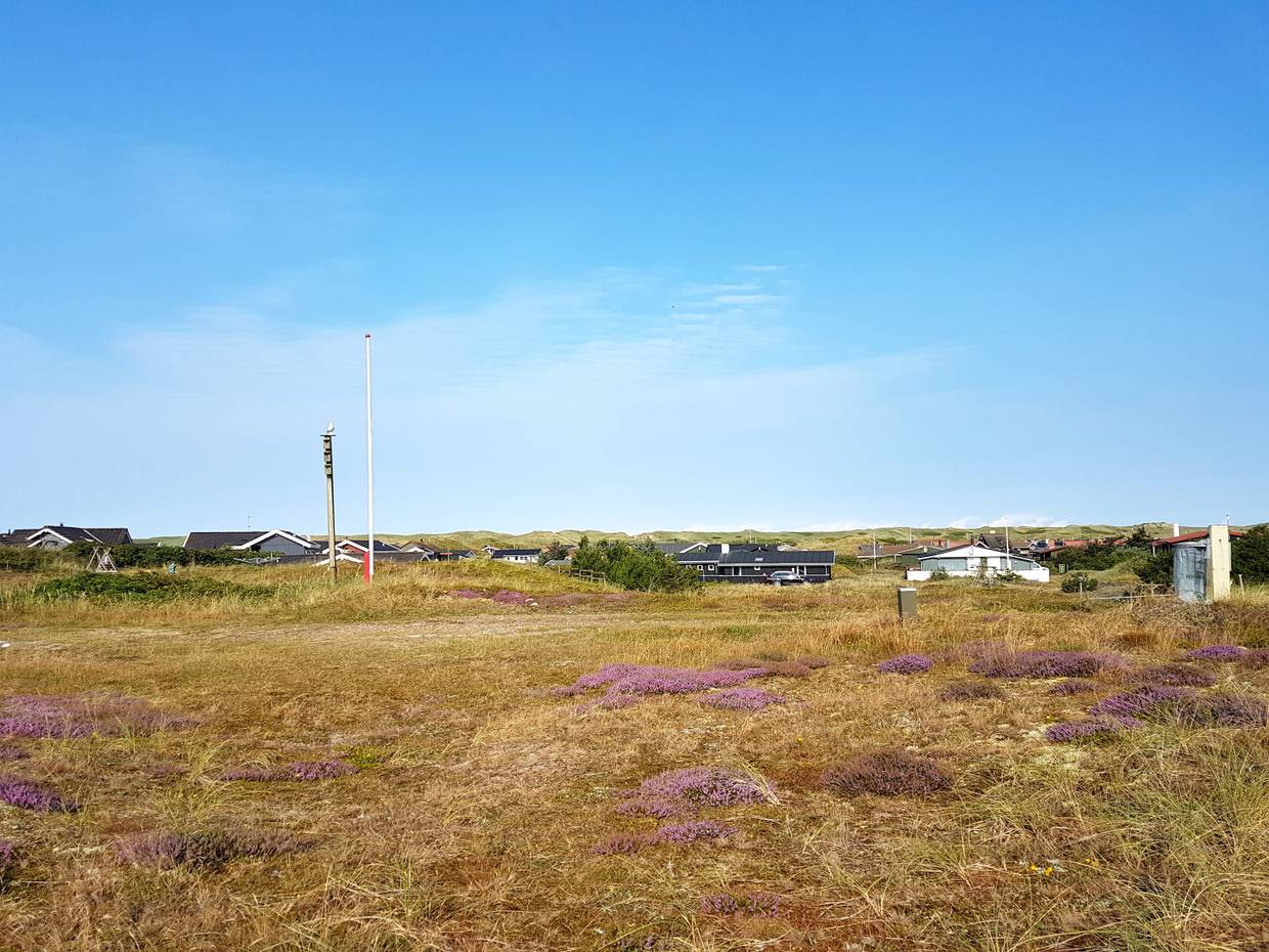 Blick über die Ferienhäuser von der Düne aus