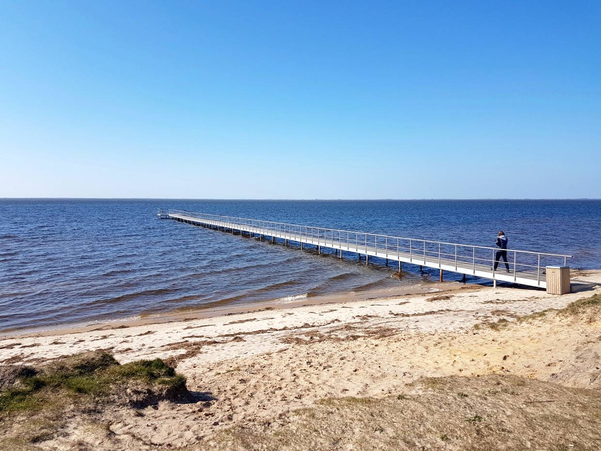 Langer Badesteg am Ringkøbing Fjord