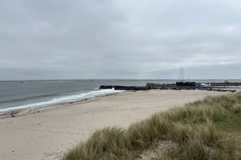 Foto von Thyborøn Hafenstrand